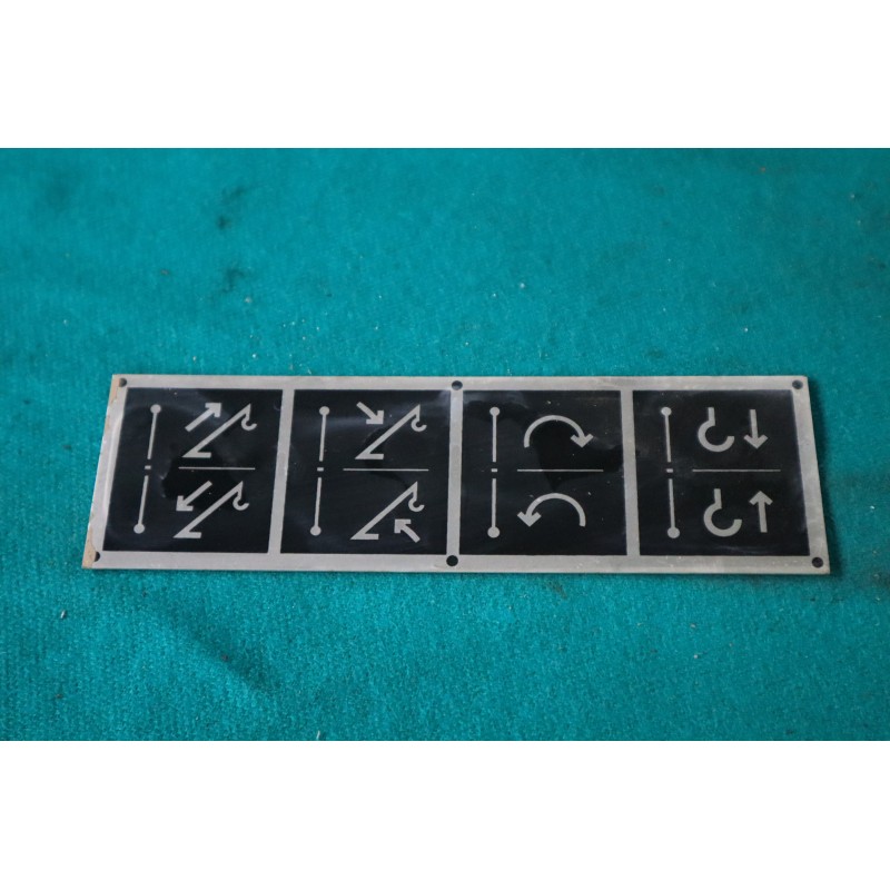 Štítok simbolou ovládania  VA 002201