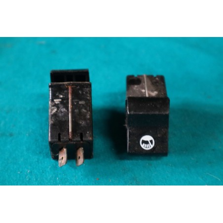 Prepínač preklápací T-813