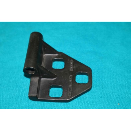 Záves dverí pevný spodný ľavý Tatra Euro