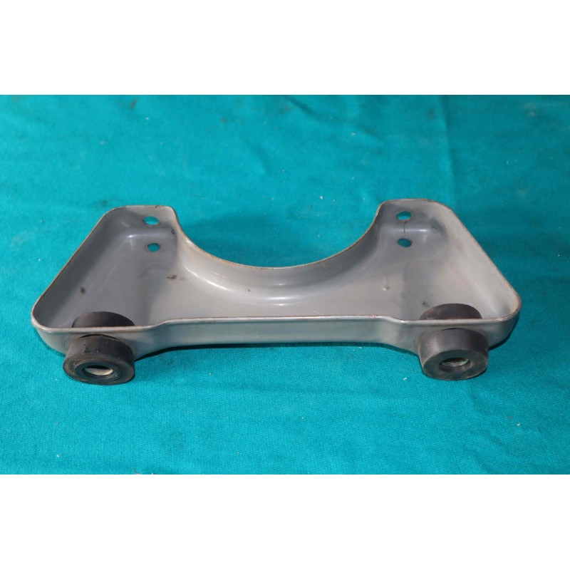 Držiak sacieho potrubia Tatra