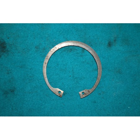 Krúžok poistný 62x2 vnútorná Tatra