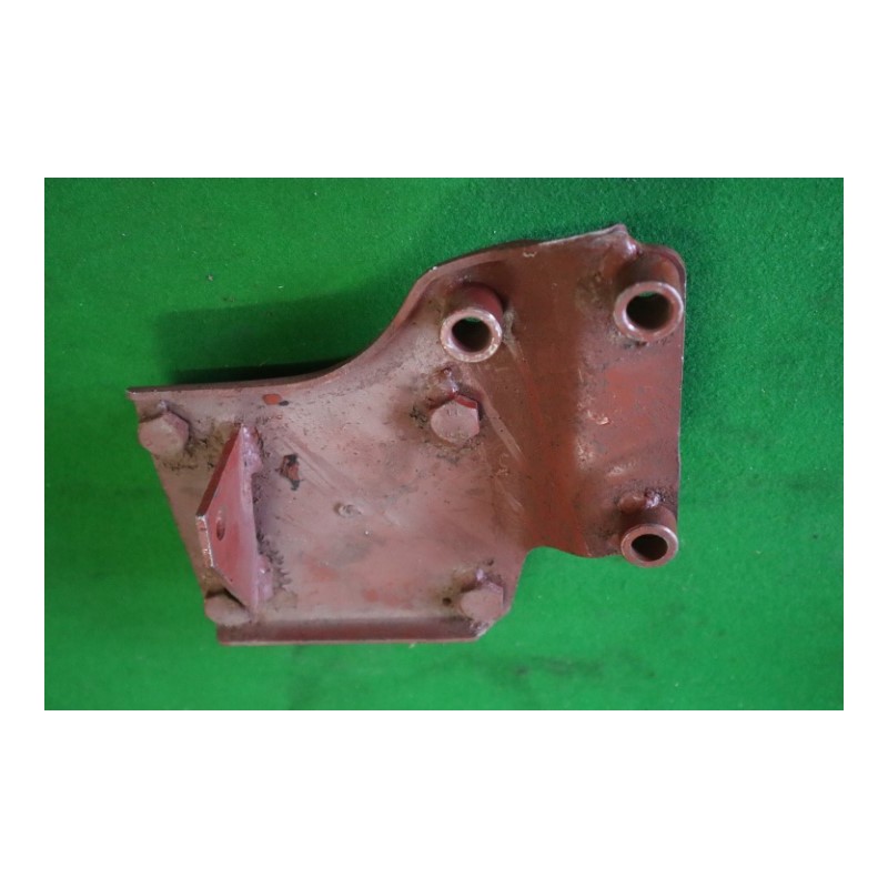 Úplná konzola brzd. valca pravá T-148