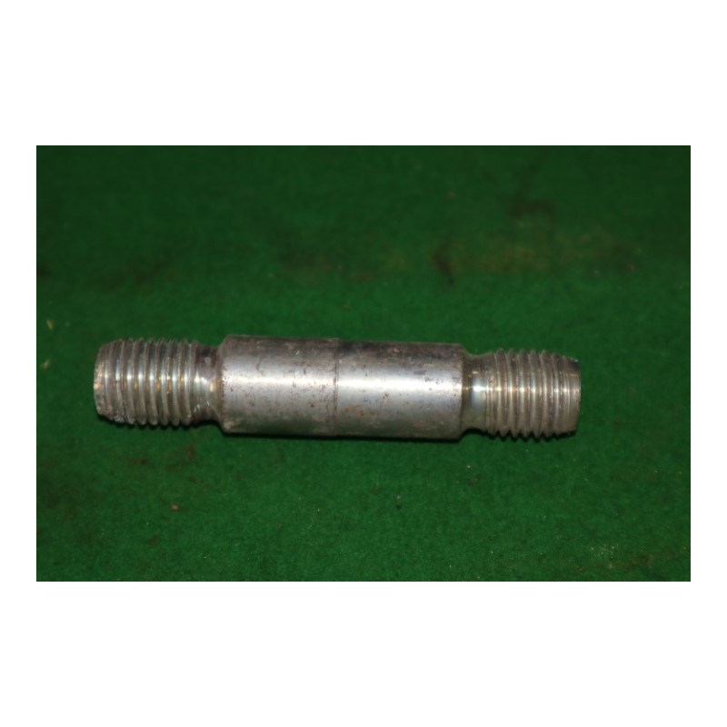 Skrutka závrtná pre str. a zad. nápravu T-148