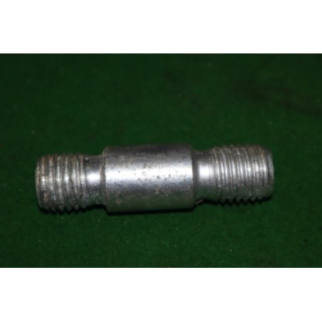 Skrutka závrtná zad. náprava T-148