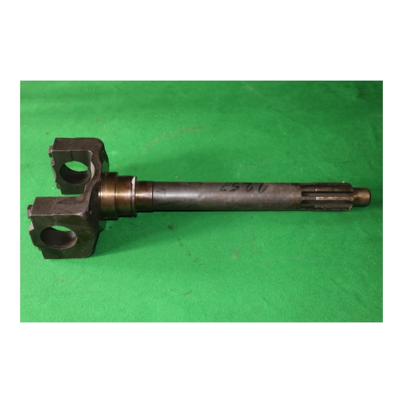 Spojková hriadeľ T-815 CN