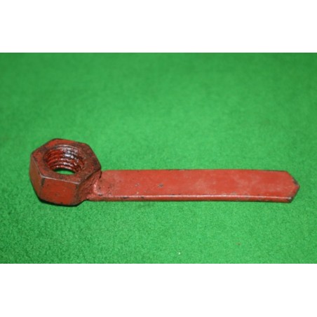 Páka zvarená držiaka rezervného kolesa Pv3s