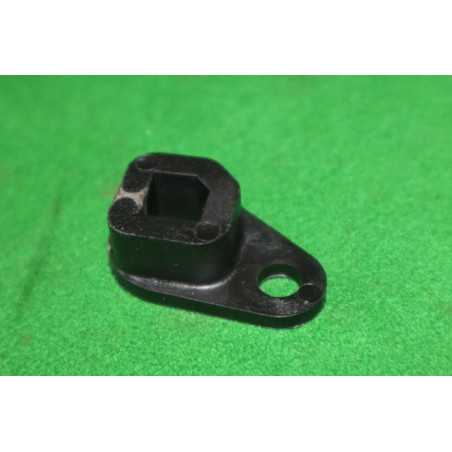 Rameno servomotora s otvorom D7,1 mm- plast Molpír