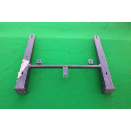 Držiak zad. gumového blatníku pravý Tatra