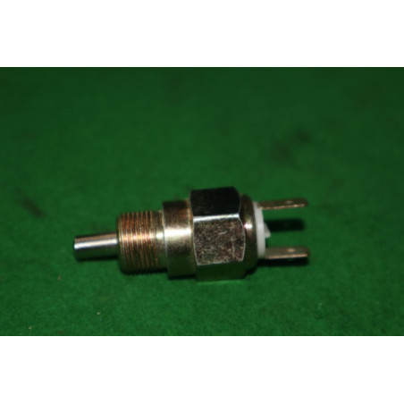 Spínač spiatočky Tatra