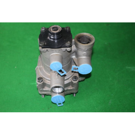 Riadiaci ventil prívesu WABCO