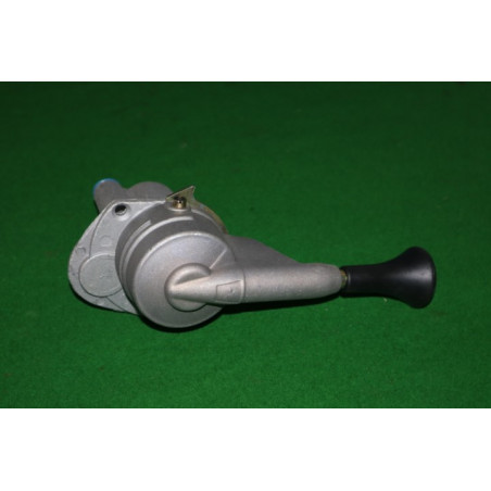 Ventil ručnej brzdy Tatra China 3-vývody