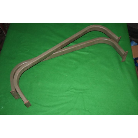 Držiak palivovej nádrže T-148