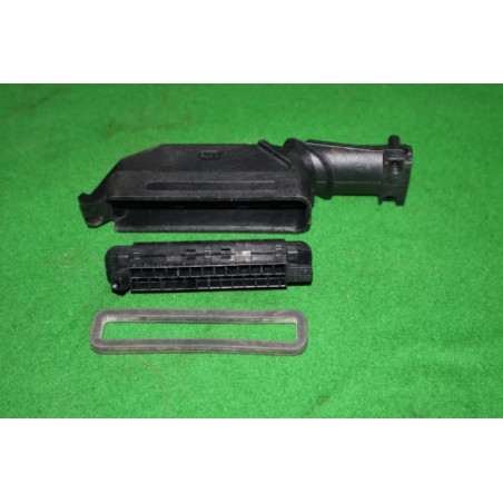 Zásuvka 25 pol. 0-0827249-2 Tatra