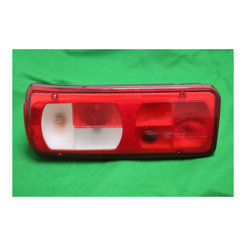 Svetlo zadné ľavé s osvetlením špz Tatra FHOENIX Orig.