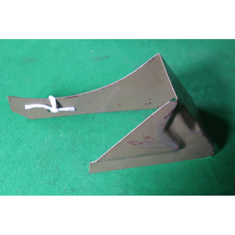 Plech krycí chladiča oleja T-148