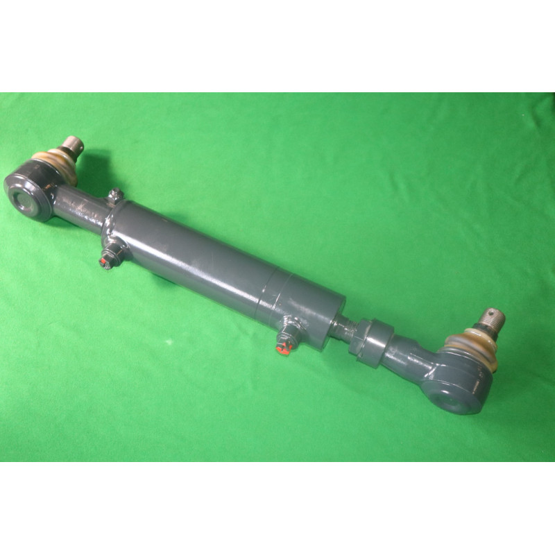 Valec servoriadenia s kĺbmi Tatra V-78 310.02-Z