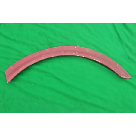 Blatník predný pravý T-813