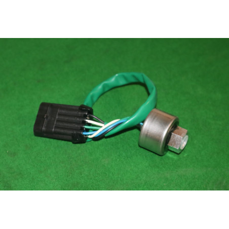 Tlakový spínač klimatizácie R12/ R134A Tatra Euro