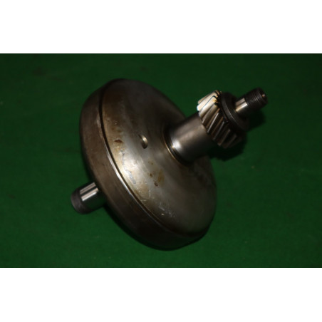 Spojka kapalinová 12 V / 17 zub driek 44 mm Tatra