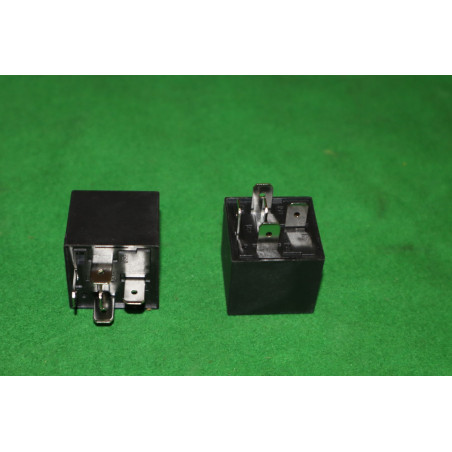 Relé prepínacie 20/30A 24V 28VDC univerzálne