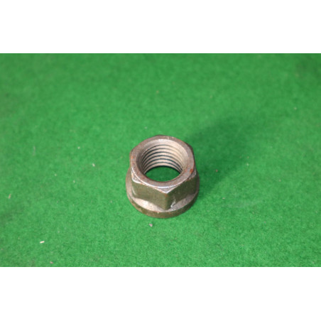 Matica M20x2,5 na závrtnú skrutku Tatra T815