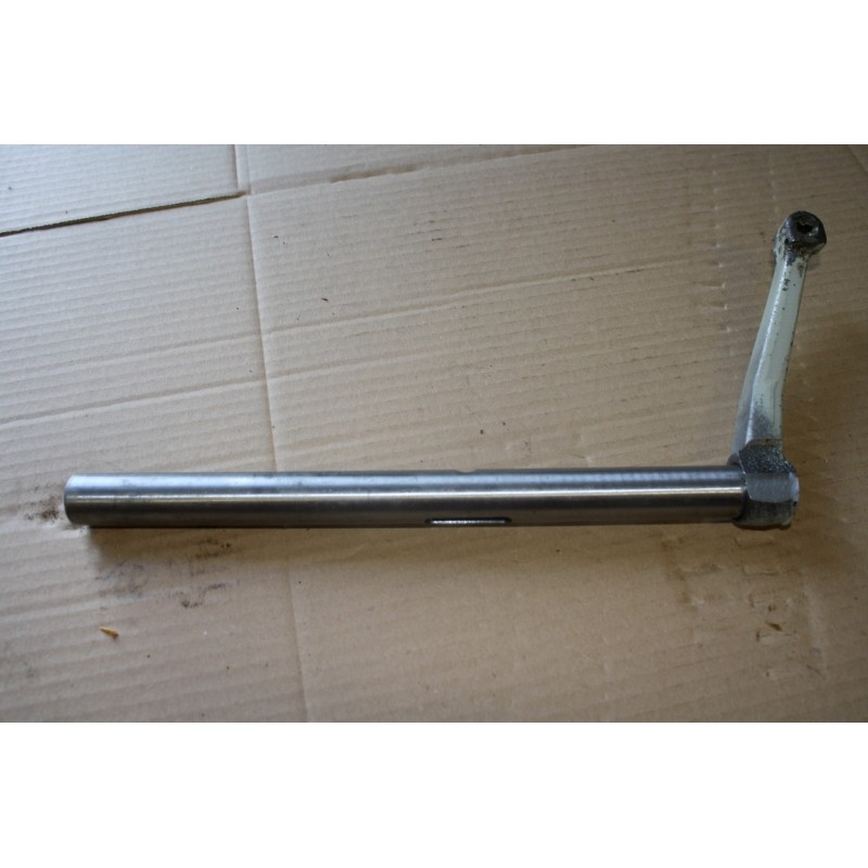 Hriadeľ vysúvacej vidlice spojky M2