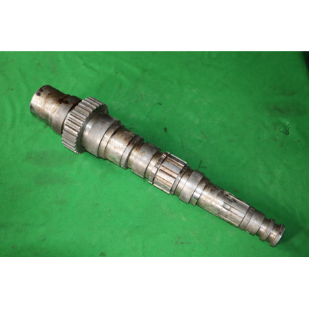 Hriadeľ hnaný T-148