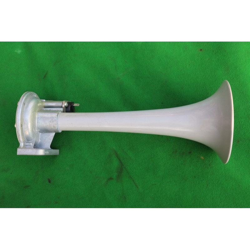 Klaksón vzd.3pa 004 206-051 TATRA