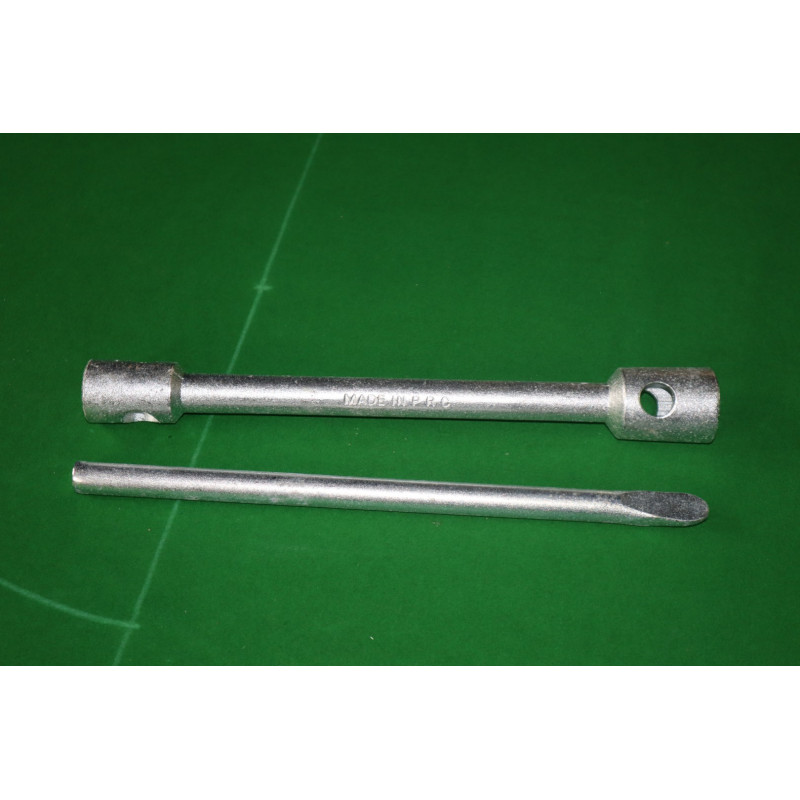 Kľúč na koleso 30/32 dvojitý