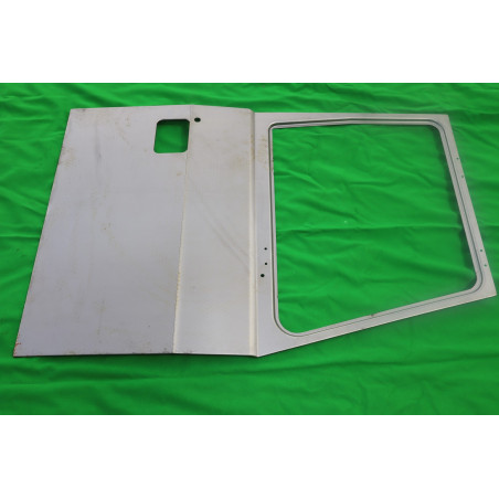 Plech predných dverí pravý Tatra euro