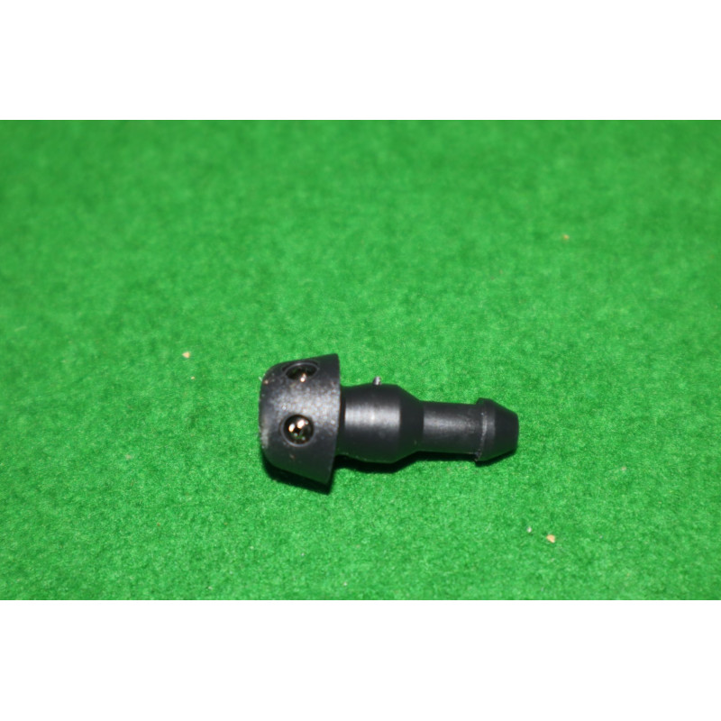 Tryska ostrekovača skla