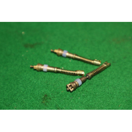 Ventil pneu s pružinkou