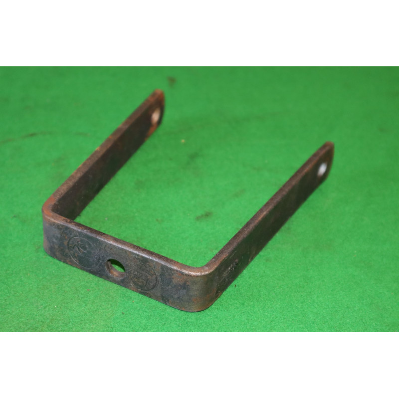 Spona zadného pera Pv3s