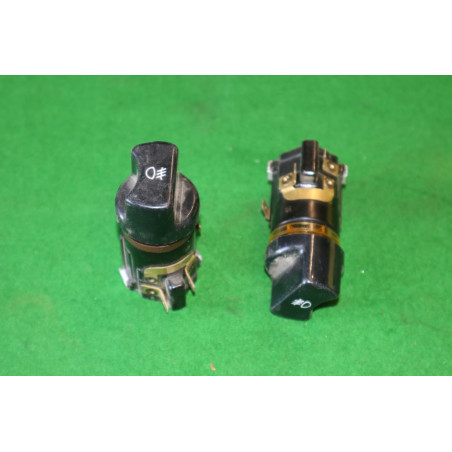 Prepínač predného hmlového svetla