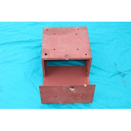 Ochranná skrinka k ovládaniu zadného čela Pv3s