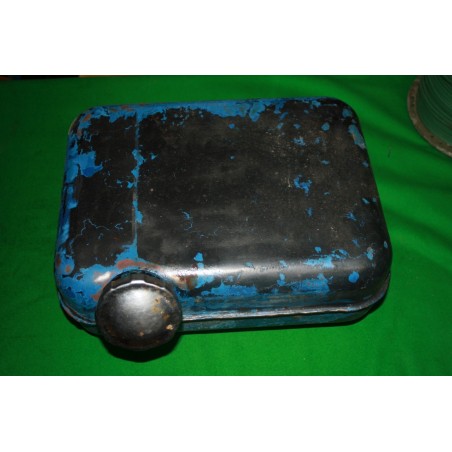 Nádrž olejová hydrauliky - zánovná