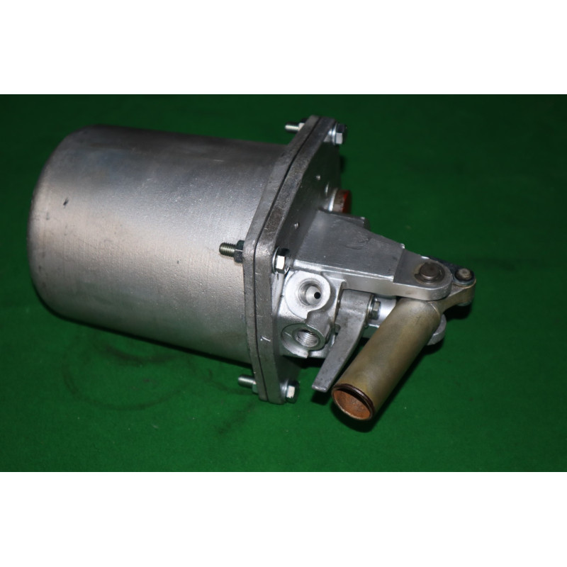 Nádrž servoriadenia NO 5-16-1 Tatra China